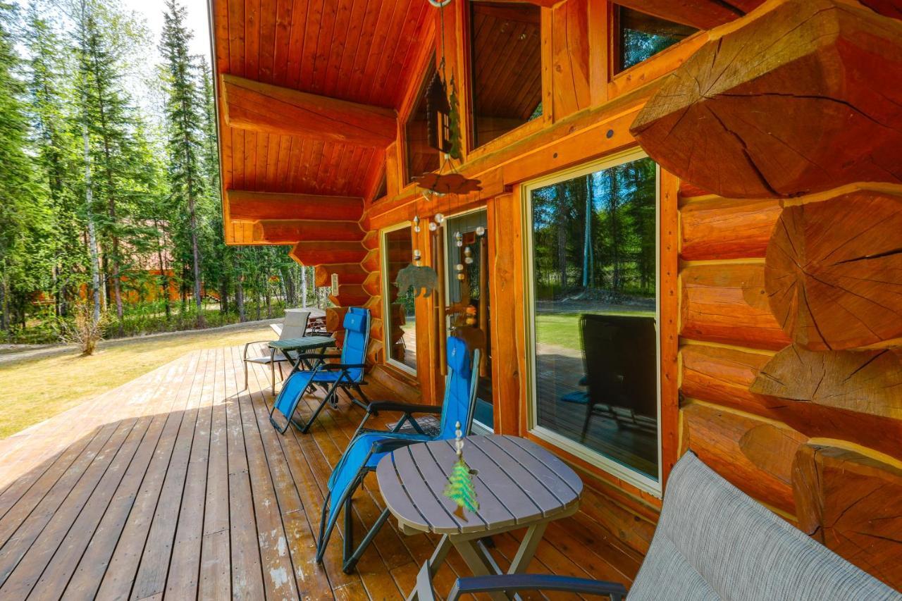 Riverside Log Cabin On-Site Aurora Viewing! North Pole 외부 사진