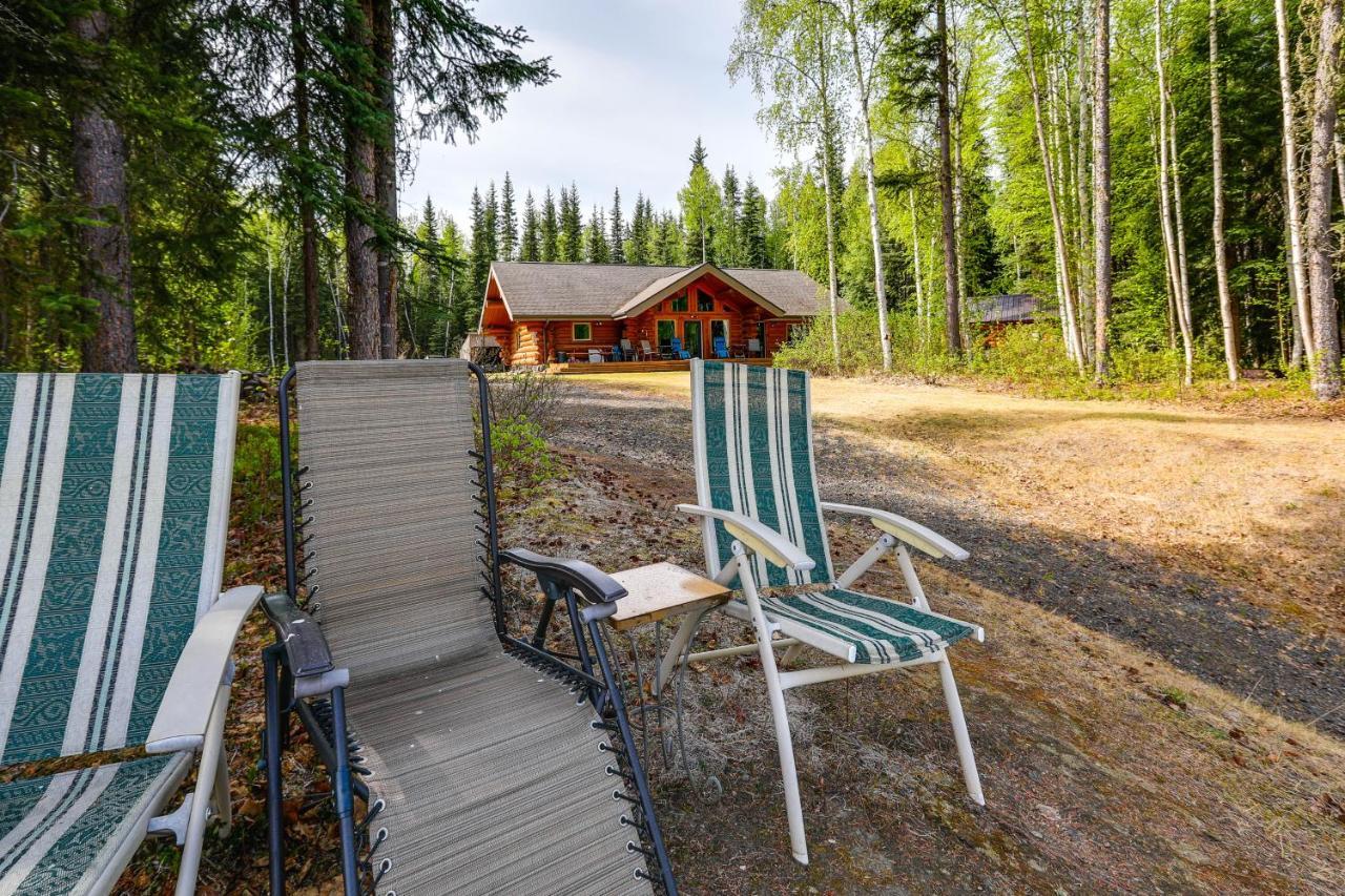 Riverside Log Cabin On-Site Aurora Viewing! North Pole 외부 사진
